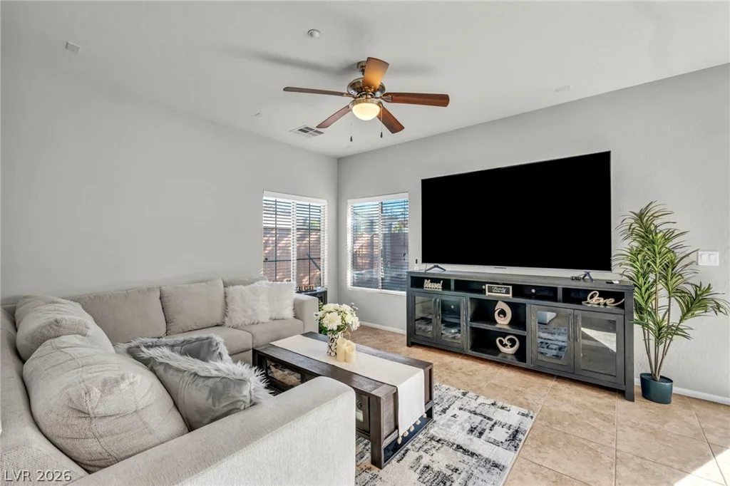 7816 Desertdeer, Las Vegas, NV 89149