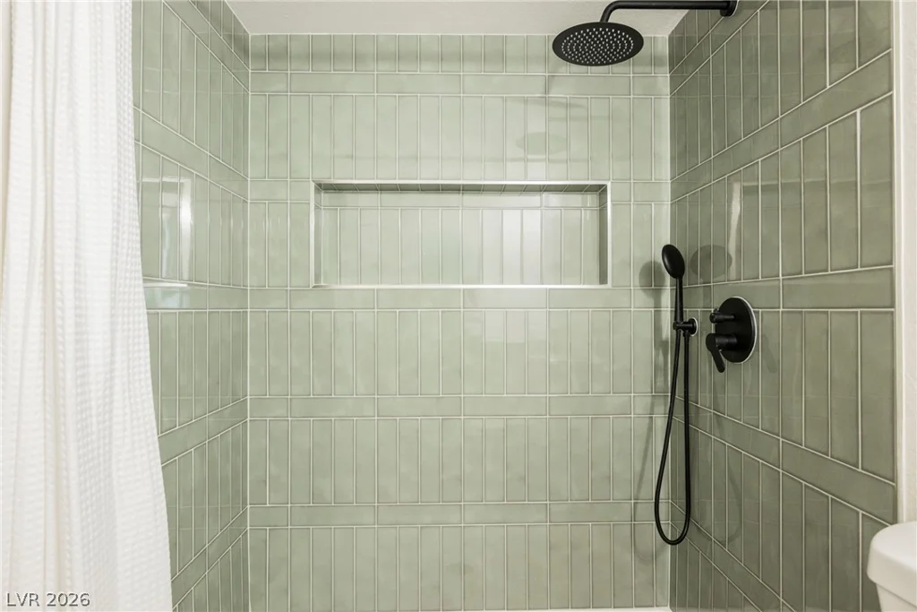 4531 Del Oro, Las Vegas, NV 89102