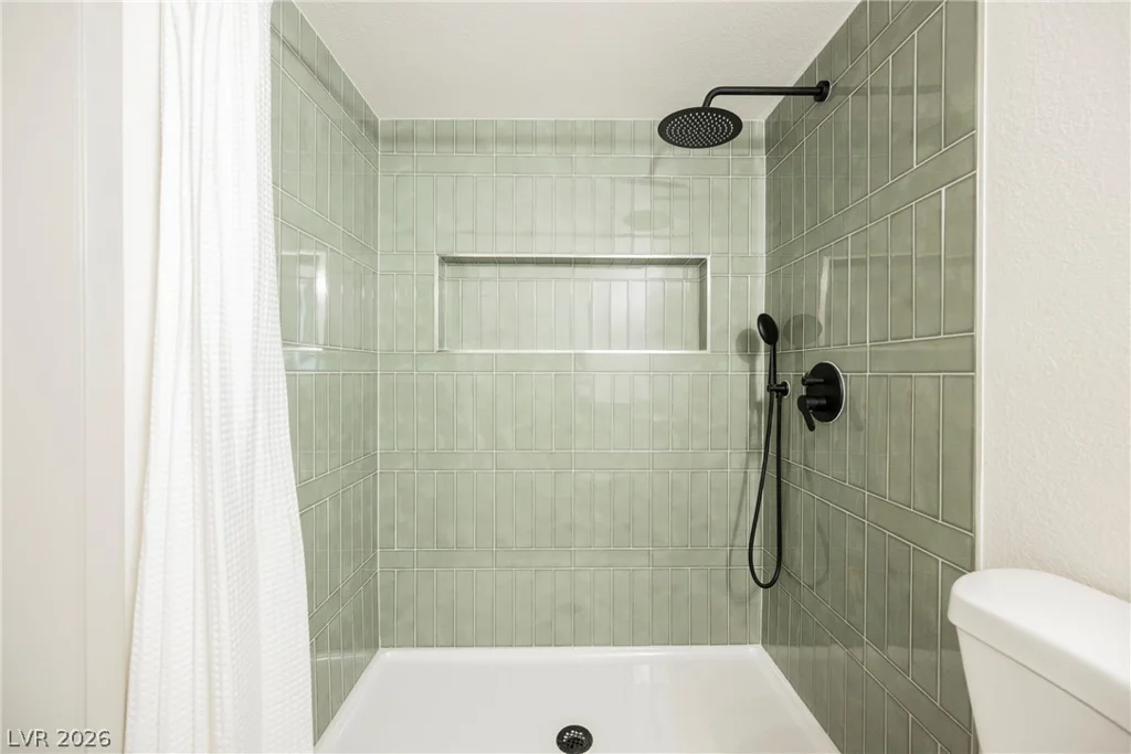 4531 Del Oro, Las Vegas, NV 89102