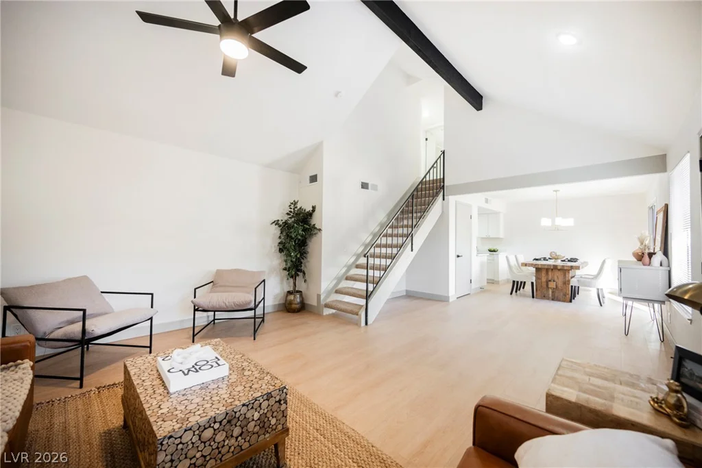 4531 Del Oro, Las Vegas, NV 89102