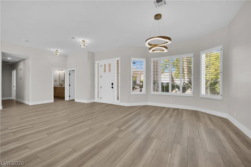 1608 Sun Ridge, Las Vegas, NV 89117
