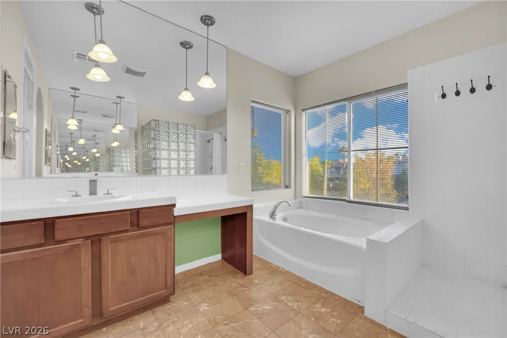 11631 Suburban, Las Vegas, NV 89135