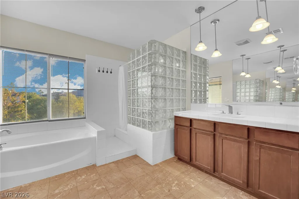 11631 Suburban, Las Vegas, NV 89135