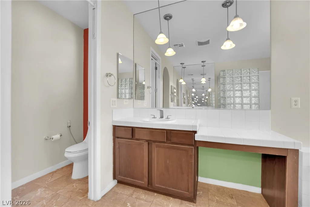 11631 Suburban, Las Vegas, NV 89135