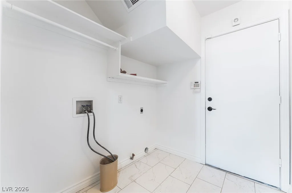 7540 Holloran, Las Vegas, NV 89128