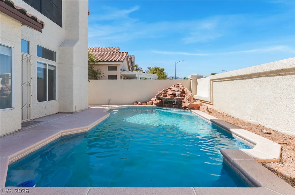 7540 Holloran, Las Vegas, NV 89128
