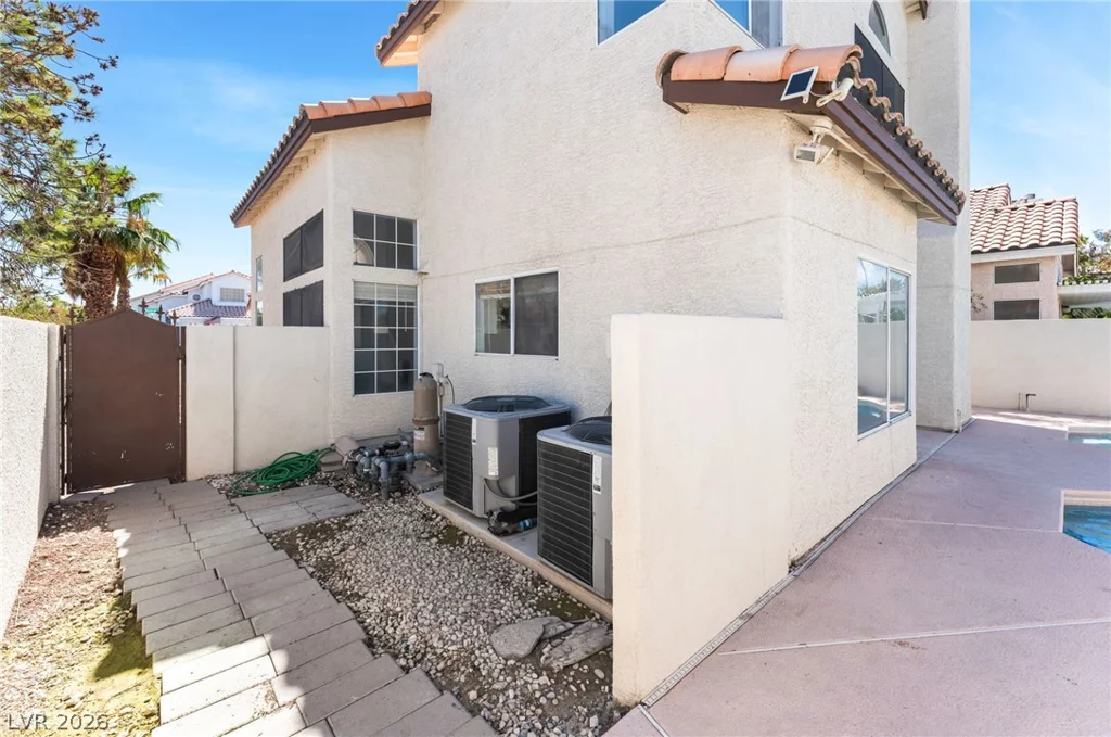 7540 Holloran, Las Vegas, NV 89128