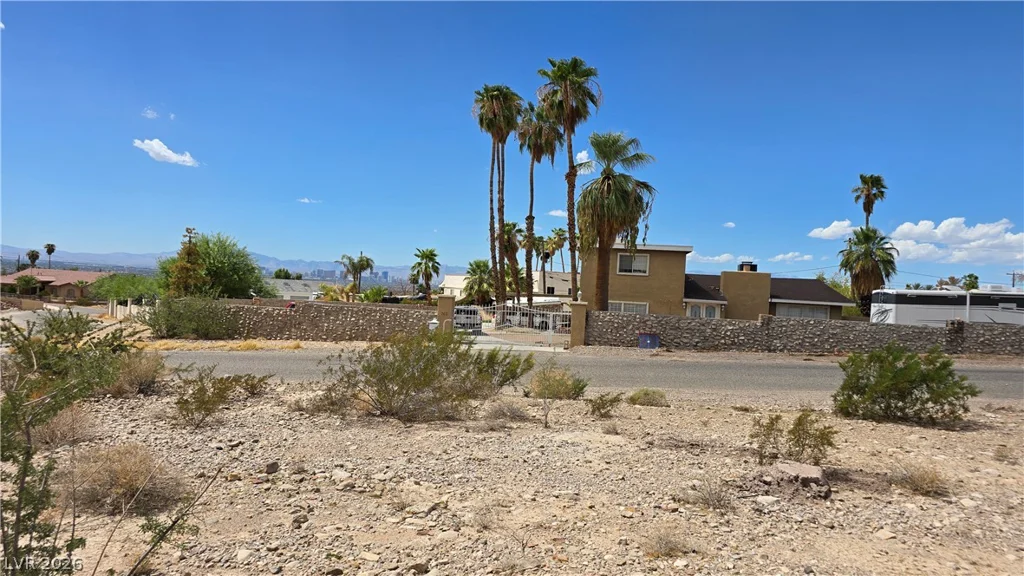 740 Benedict, Las Vegas, NV 89110