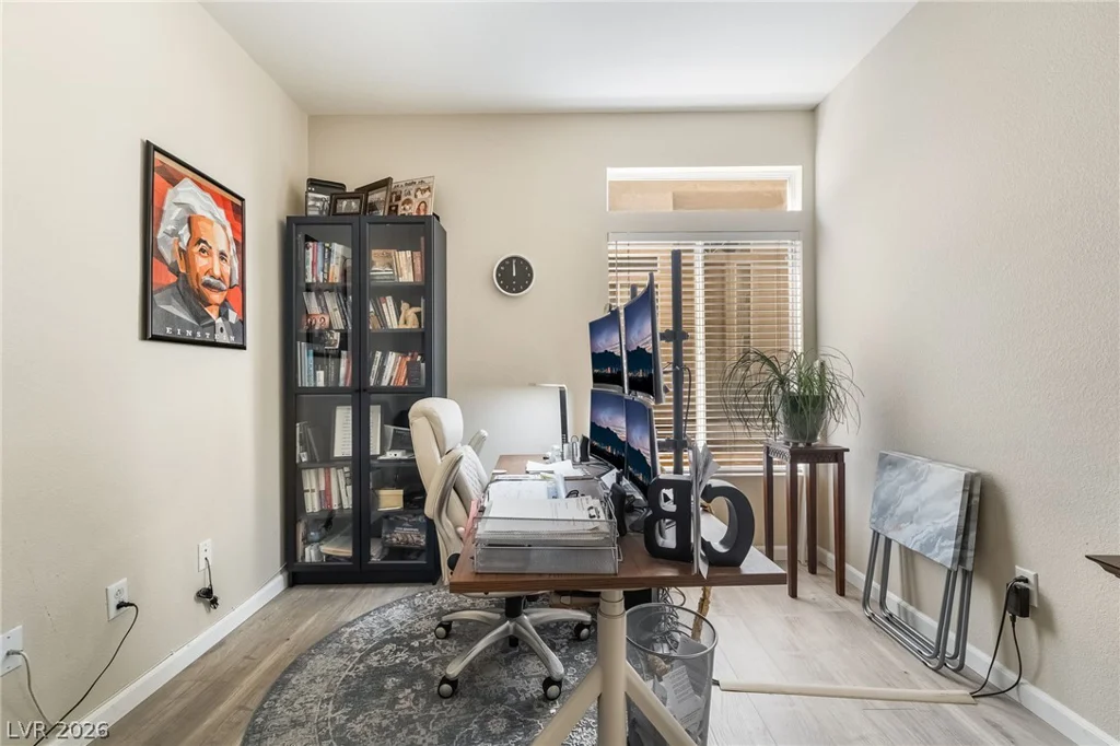 9784 Hickory Ridge, Las Vegas, NV 89147