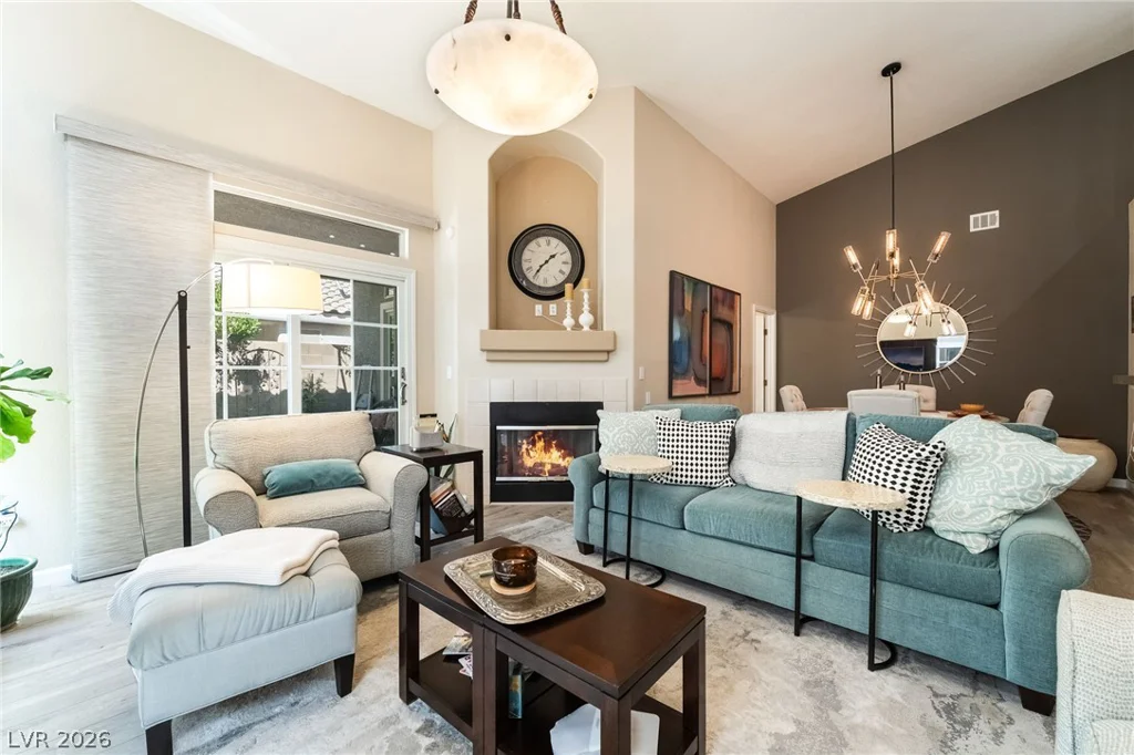 9784 Hickory Ridge, Las Vegas, NV 89147