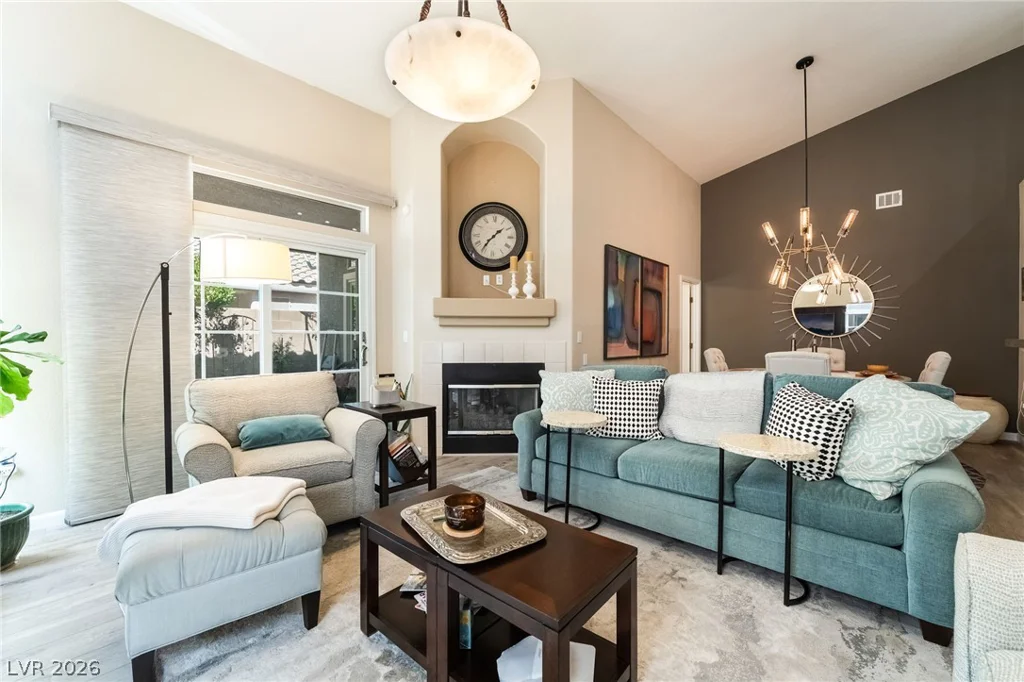 9784 Hickory Ridge, Las Vegas, NV 89147