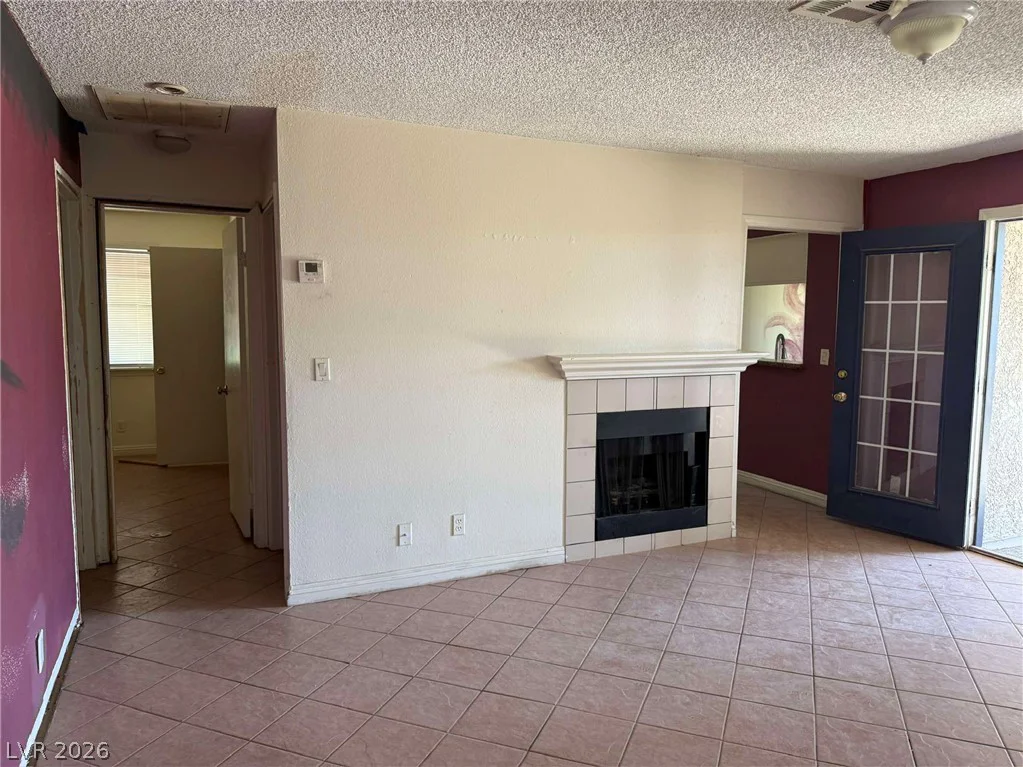 213 Lamb, Las Vegas, NV 89110