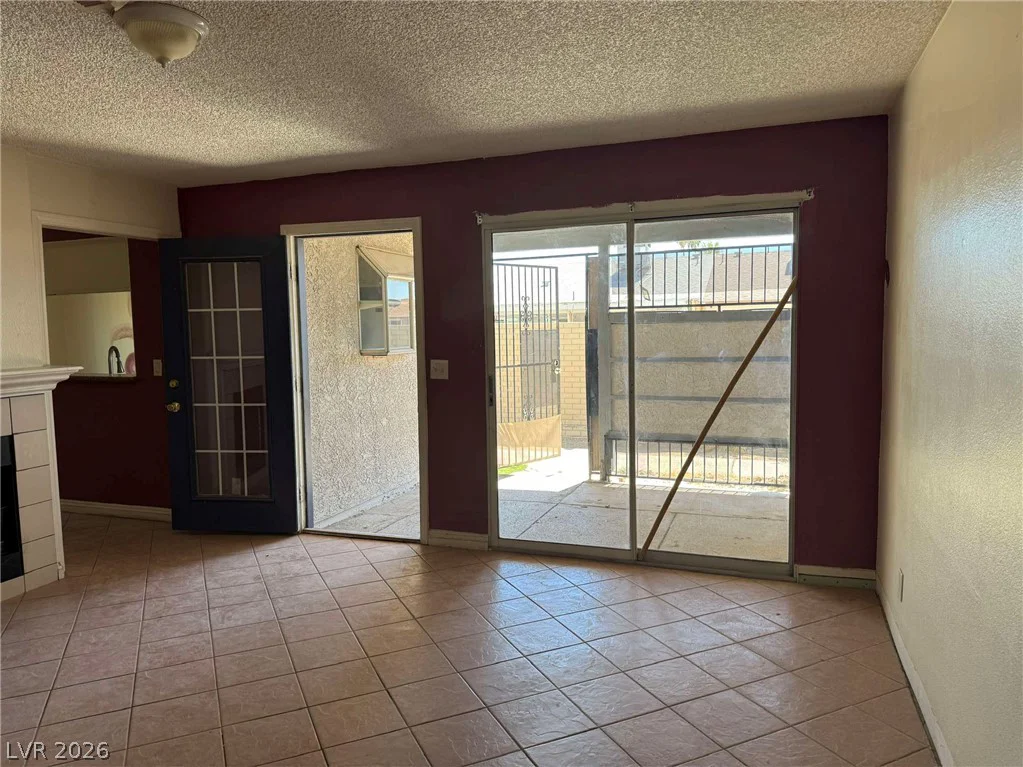 213 Lamb, Las Vegas, NV 89110