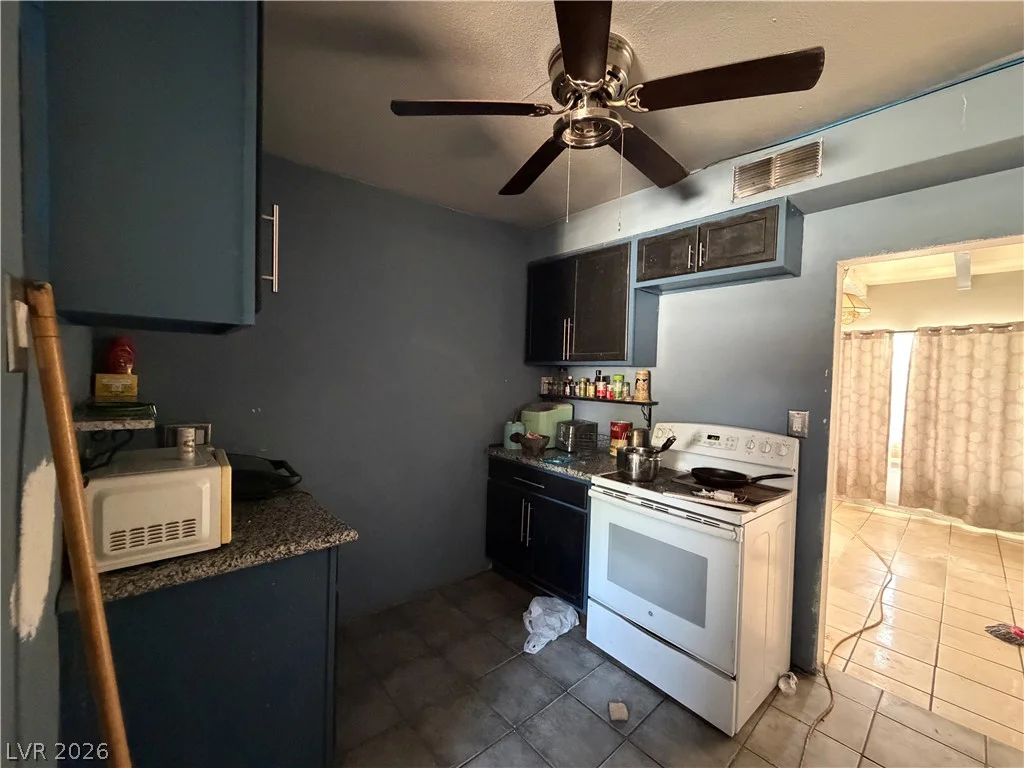 2129 Franklin, Las Vegas, NV 89104