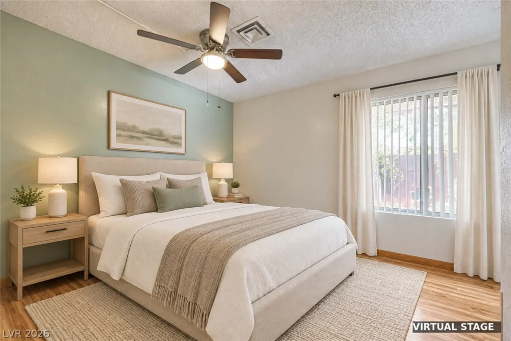 6712 Oak Valley, Las Vegas, NV 89103