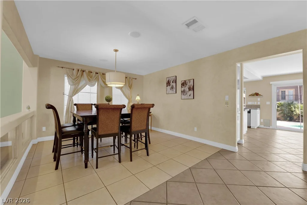 9852 Snowy Canyon, Las Vegas, NV 89183