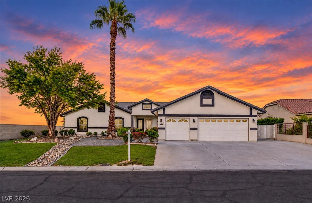 3623 Mooncrest, Las Vegas, NV 89129