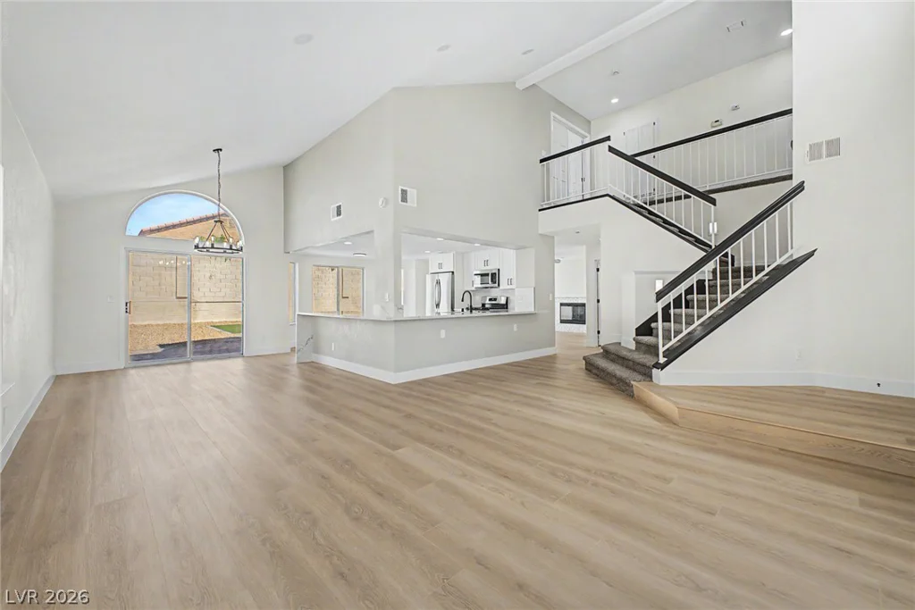 9812 Eagle Rock, Las Vegas, NV 89117