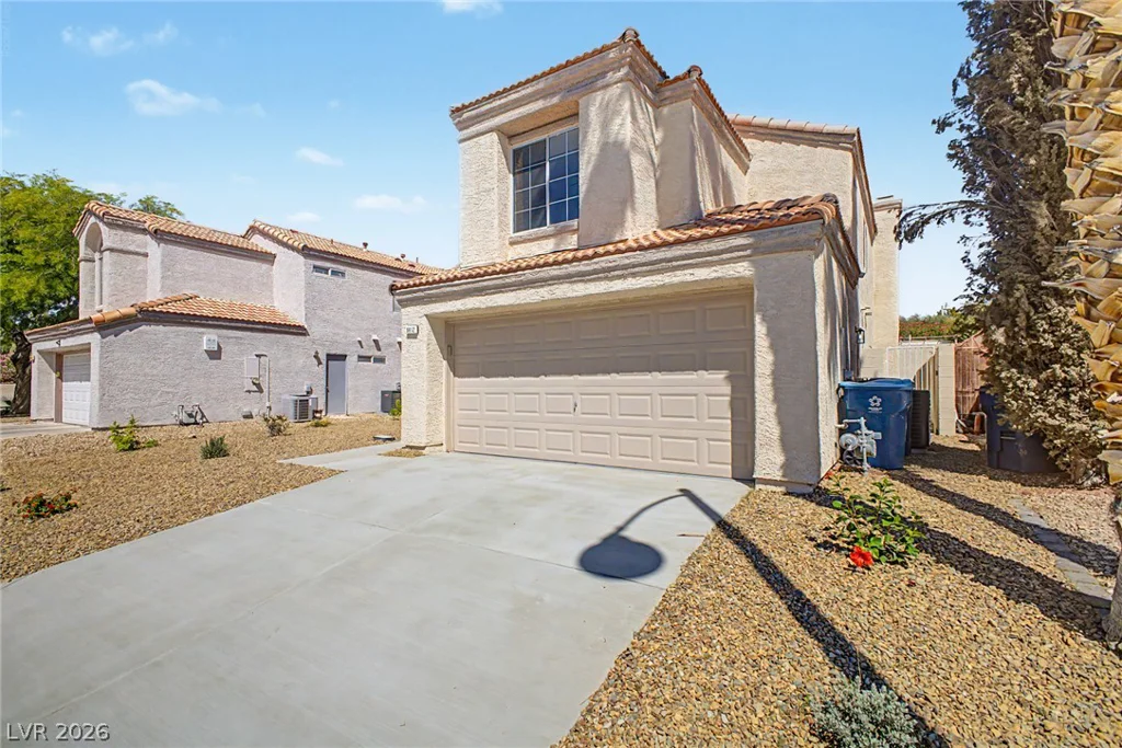 9812 Eagle Rock, Las Vegas, NV 89117