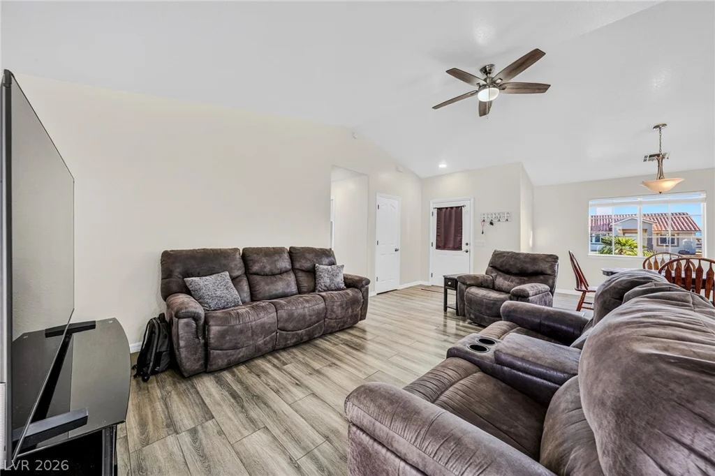 720 Indian Wells, Pahrump, NV 89060