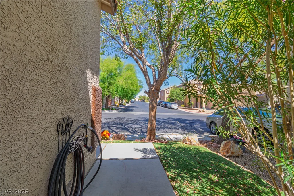 8861 Salvestrin Point, Las Vegas, NV 89148