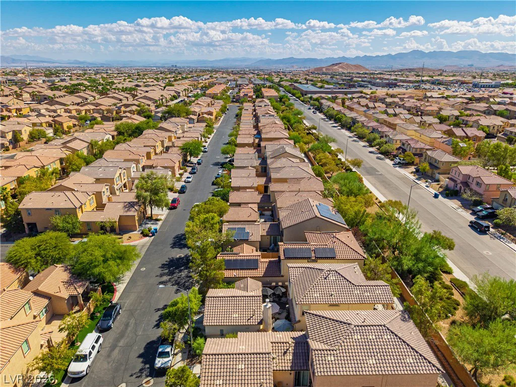 8861 Salvestrin Point, Las Vegas, NV 89148