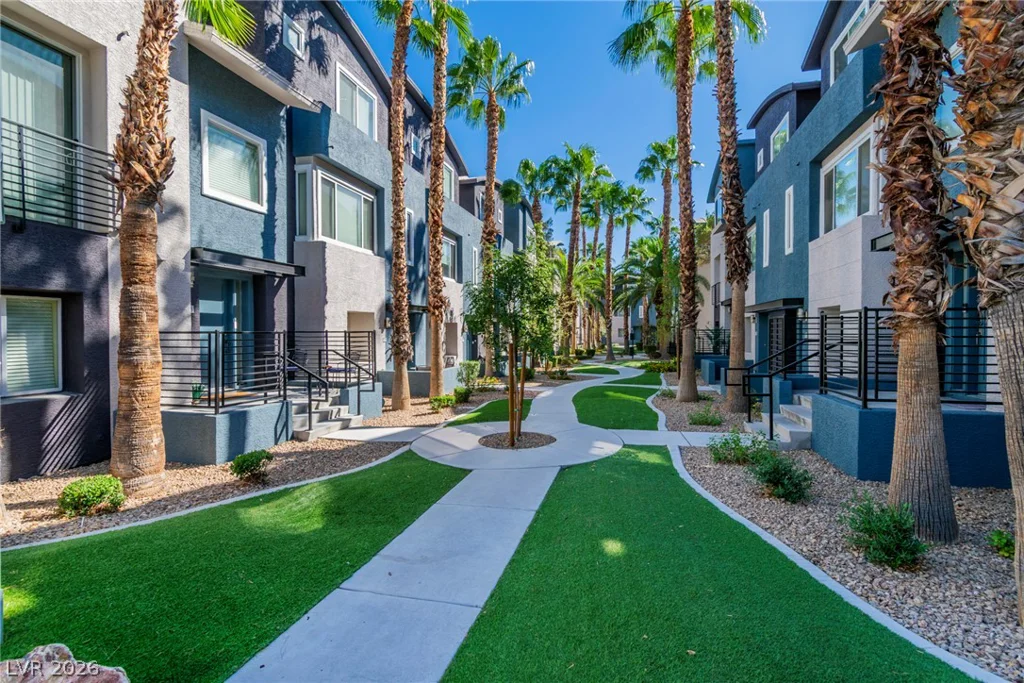 9050 Tropicana, Las Vegas, NV 89147