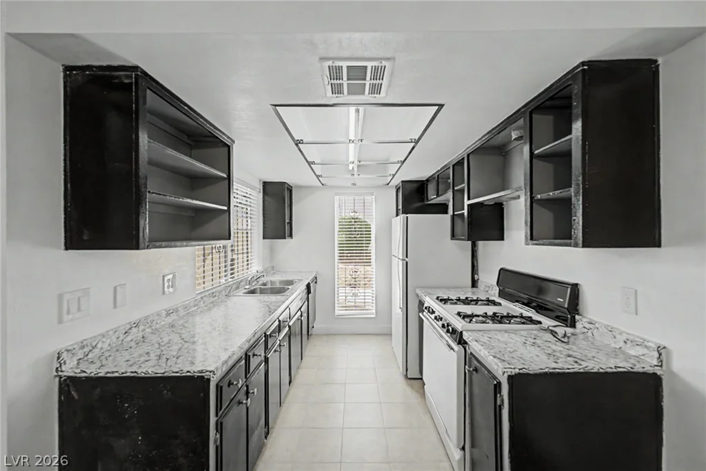 1405 Vegas Valley, Las Vegas, NV 89169