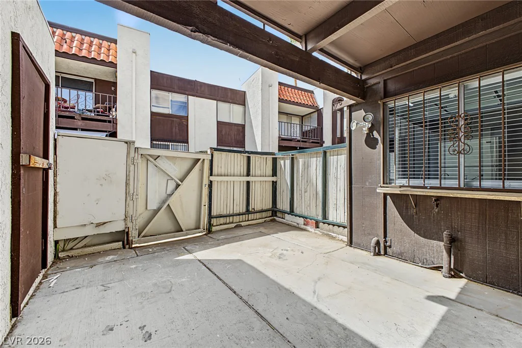 1405 Vegas Valley, Las Vegas, NV 89169