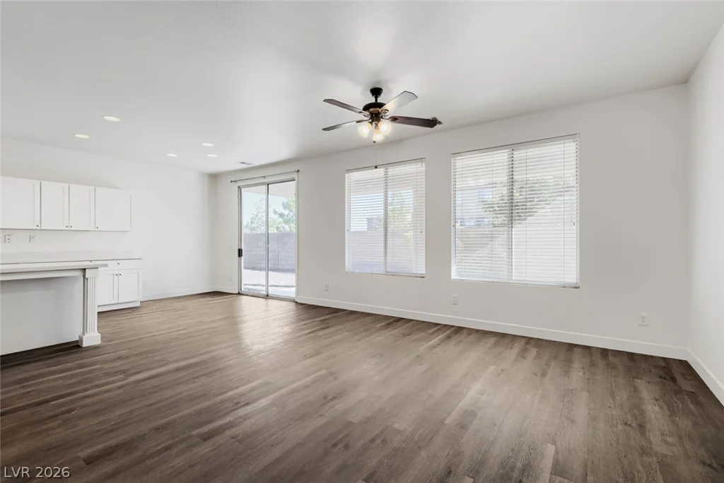 520 Moses Lake, Henderson, NV 89002