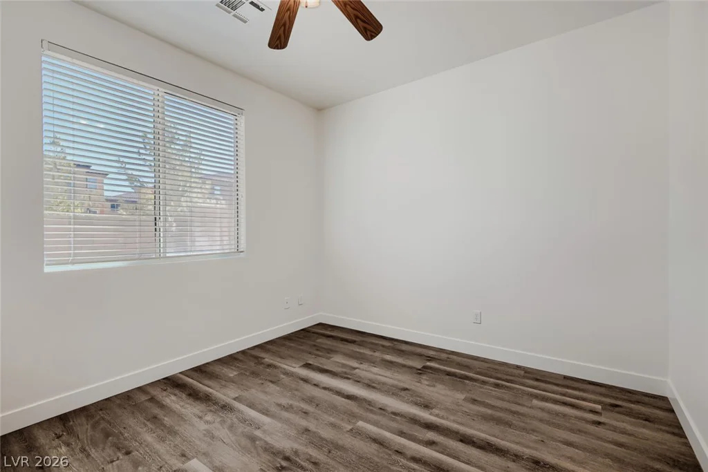 520 Moses Lake, Henderson, NV 89002