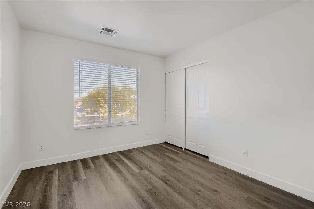 520 Moses Lake, Henderson, NV 89002