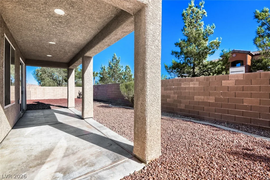 520 Moses Lake, Henderson, NV 89002