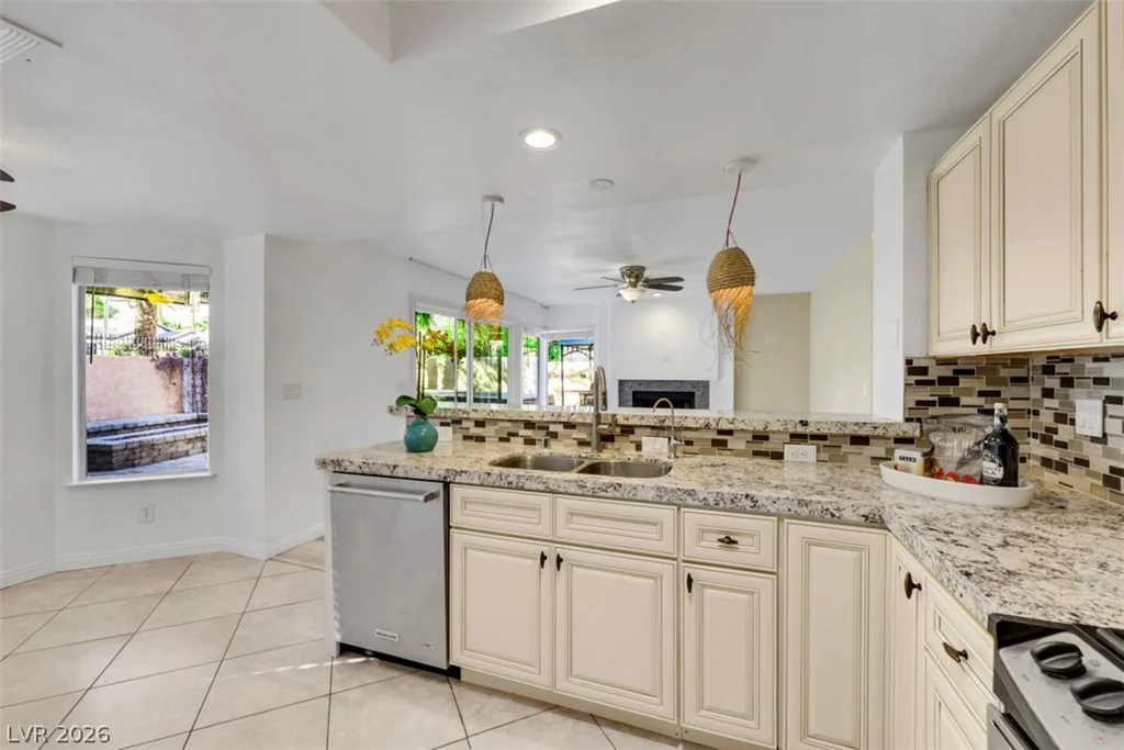 3320 Atterberry, Las Vegas, NV 89117