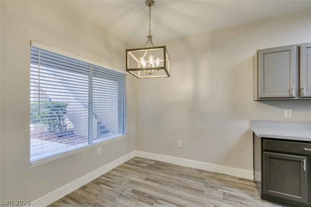 2001 Jade Creek, Las Vegas, NV 89117