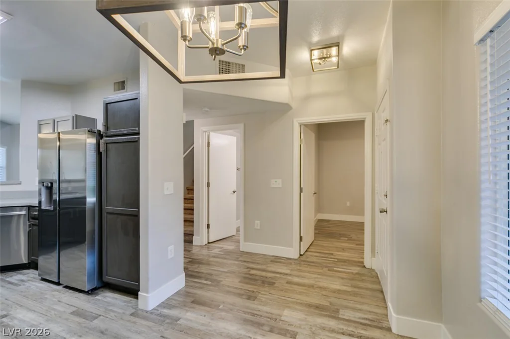 2001 Jade Creek, Las Vegas, NV 89117