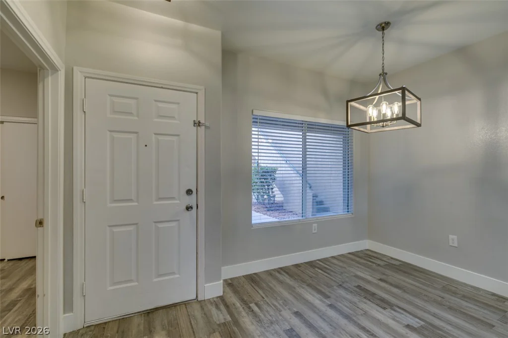 2001 Jade Creek, Las Vegas, NV 89117