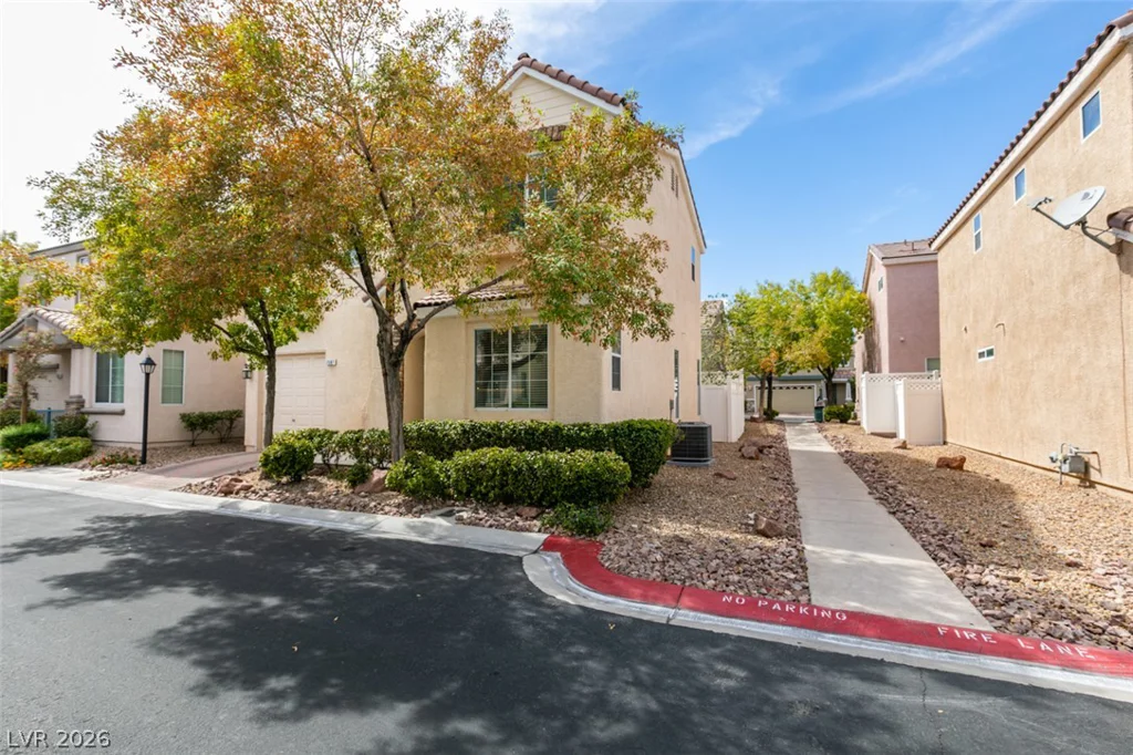 7587 French Springs, Las Vegas, NV 89139