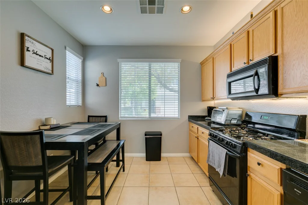 7587 French Springs, Las Vegas, NV 89139
