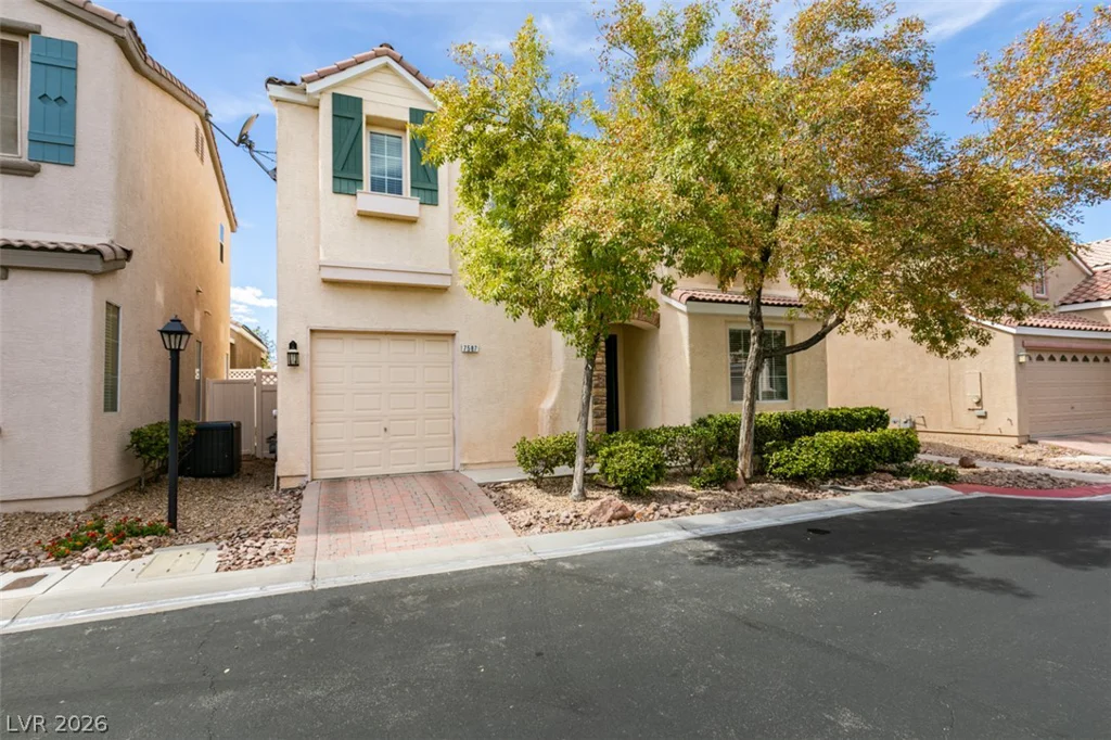 7587 French Springs, Las Vegas, NV 89139