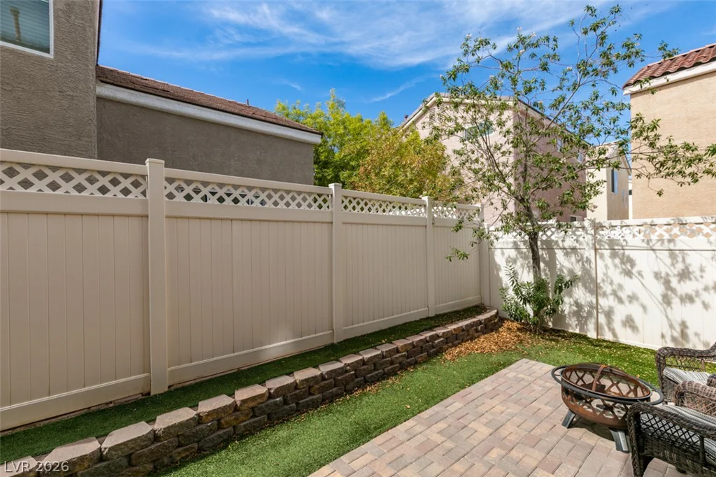 7587 French Springs, Las Vegas, NV 89139