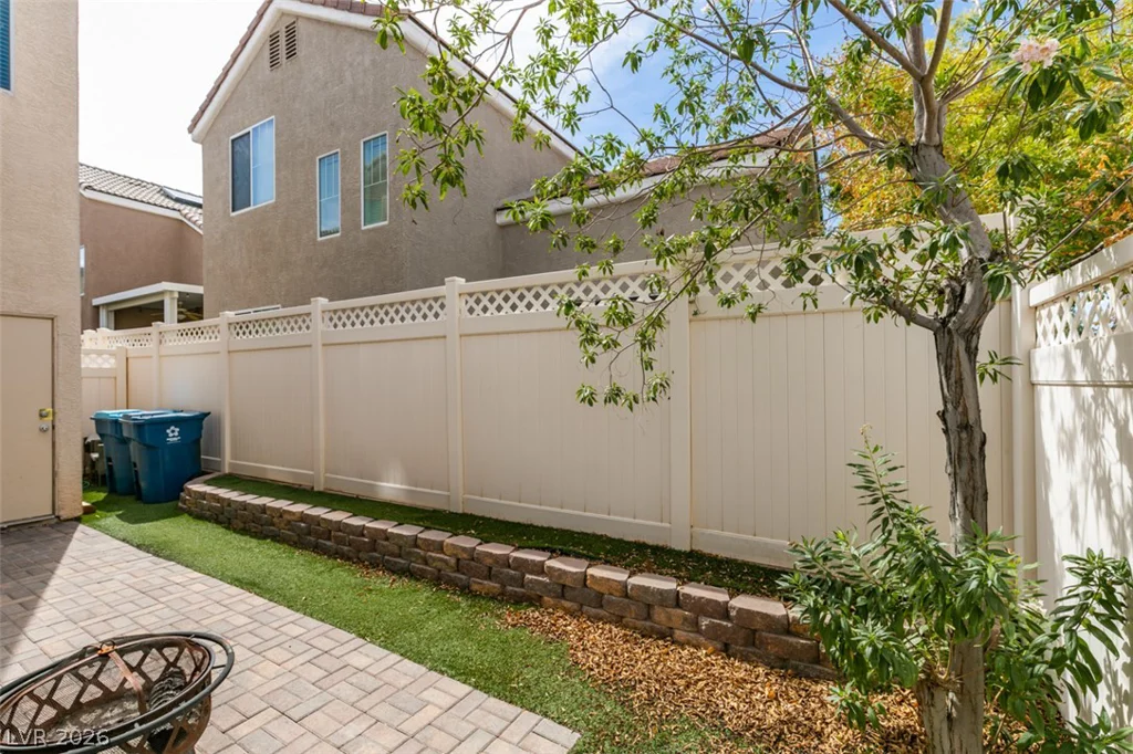 7587 French Springs, Las Vegas, NV 89139