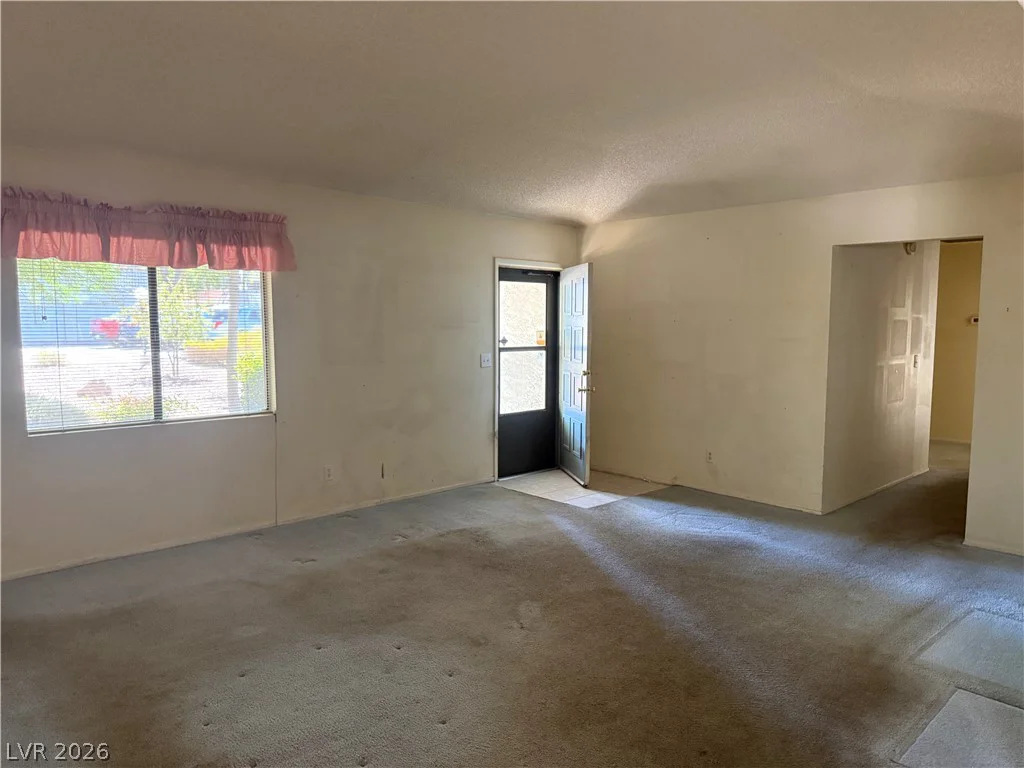 1036 Willow Tree, Las Vegas, NV 89128