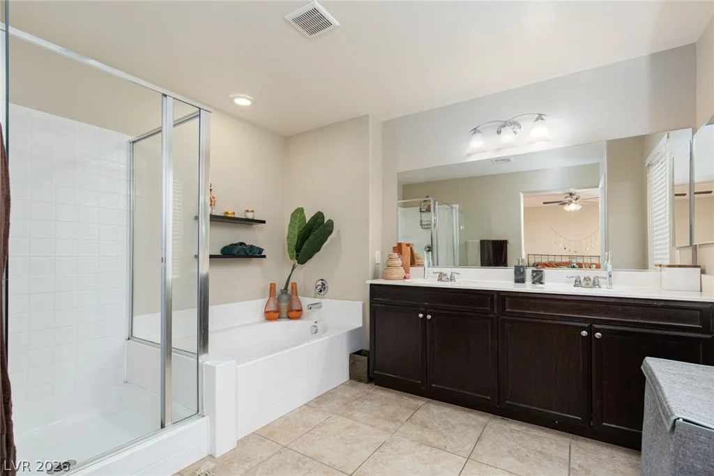 7827 Verdugo Peak, Las Vegas, NV 89166