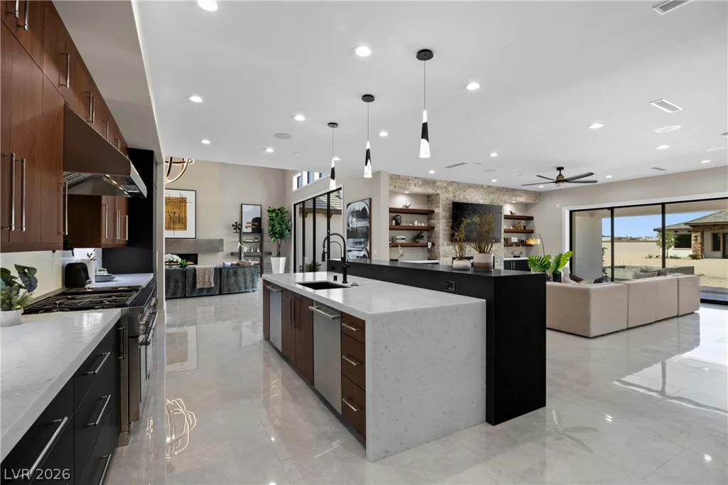 4290 Ford, Las Vegas, NV 89139