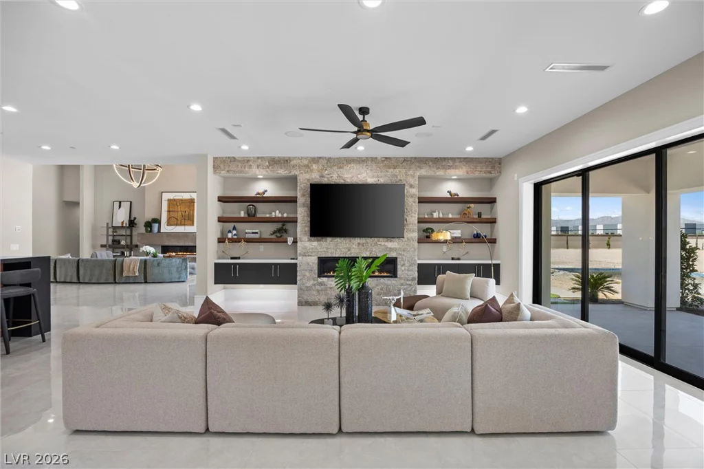 4290 Ford, Las Vegas, NV 89139