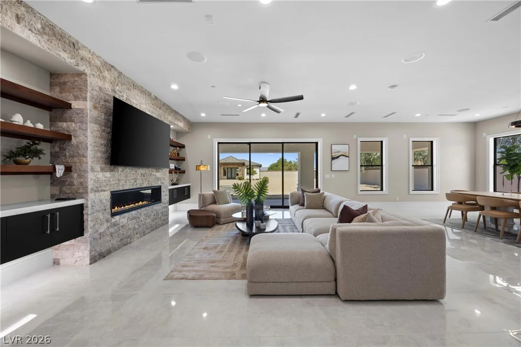 4290 Ford, Las Vegas, NV 89139
