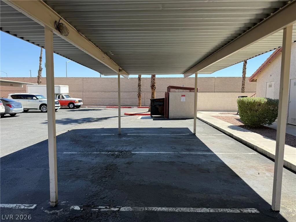 761 Rock Springs, Las Vegas, NV 89128
