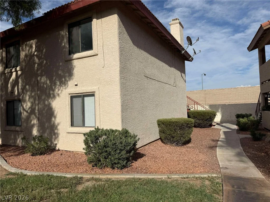 761 Rock Springs, Las Vegas, NV 89128