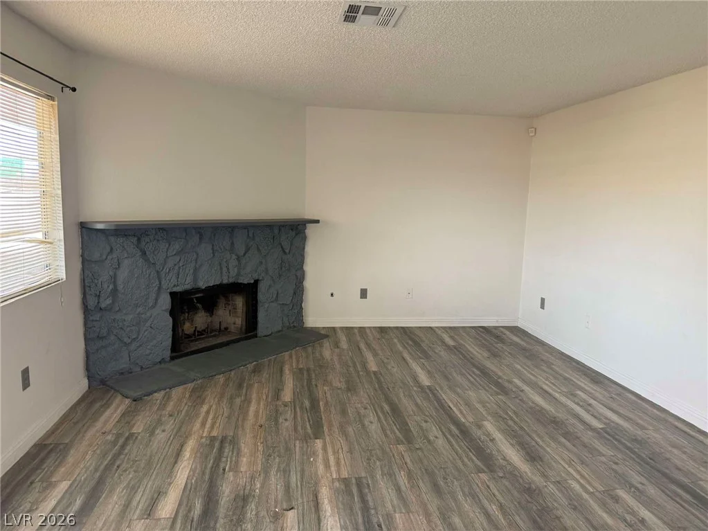 761 Rock Springs, Las Vegas, NV 89128
